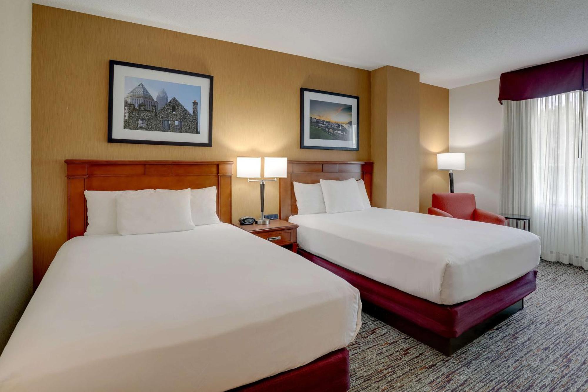 Drury Inn & Suites Charlotte Northlake Экстерьер фото