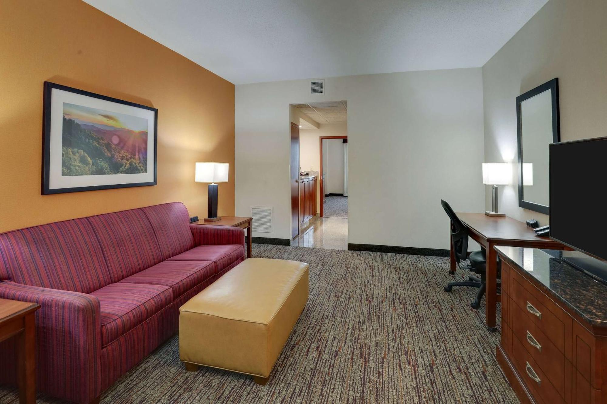 Drury Inn & Suites Charlotte Northlake Экстерьер фото